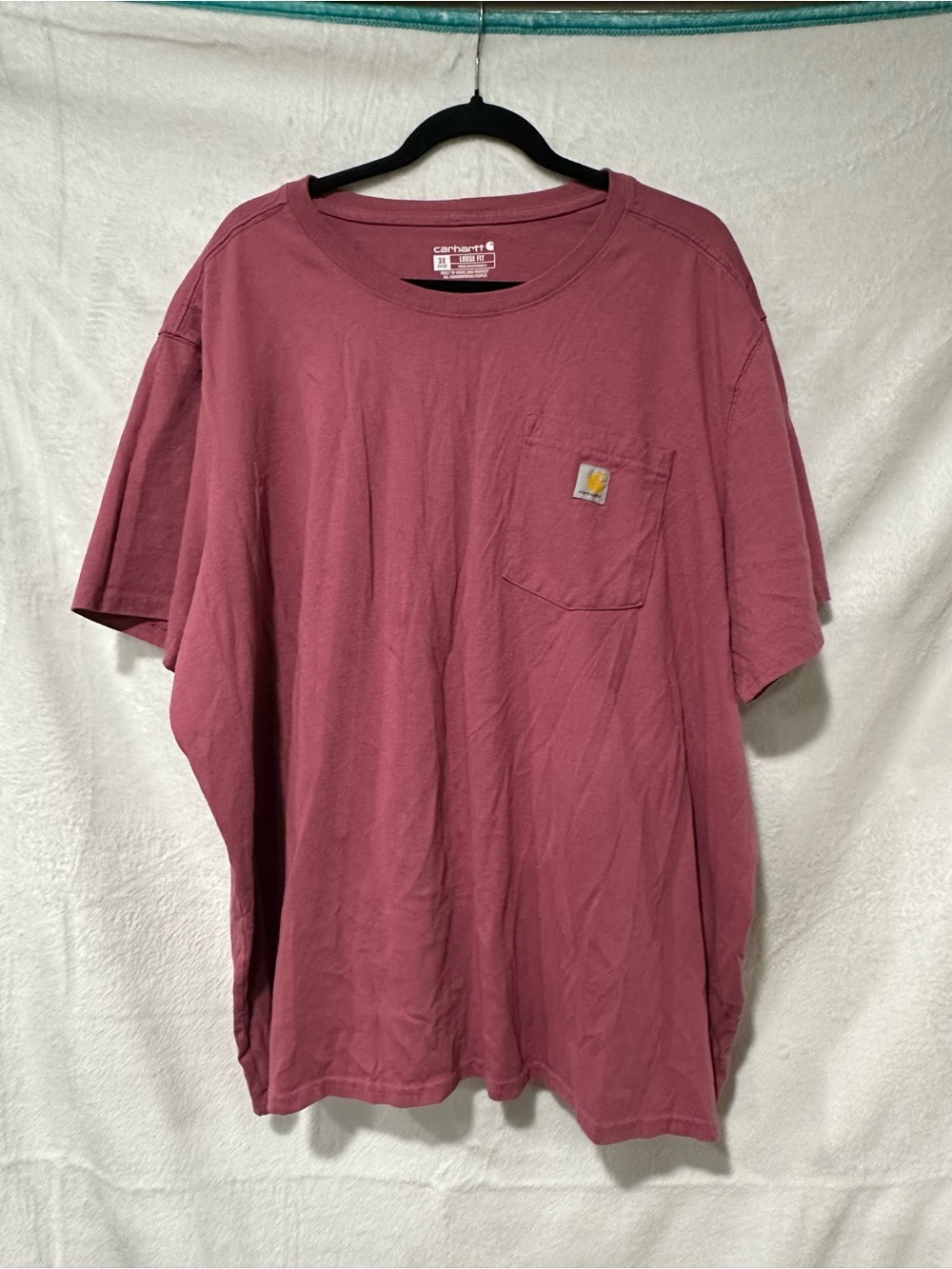 Carhartt Short-Sleeve Pocket Tee in Dusty Mauve